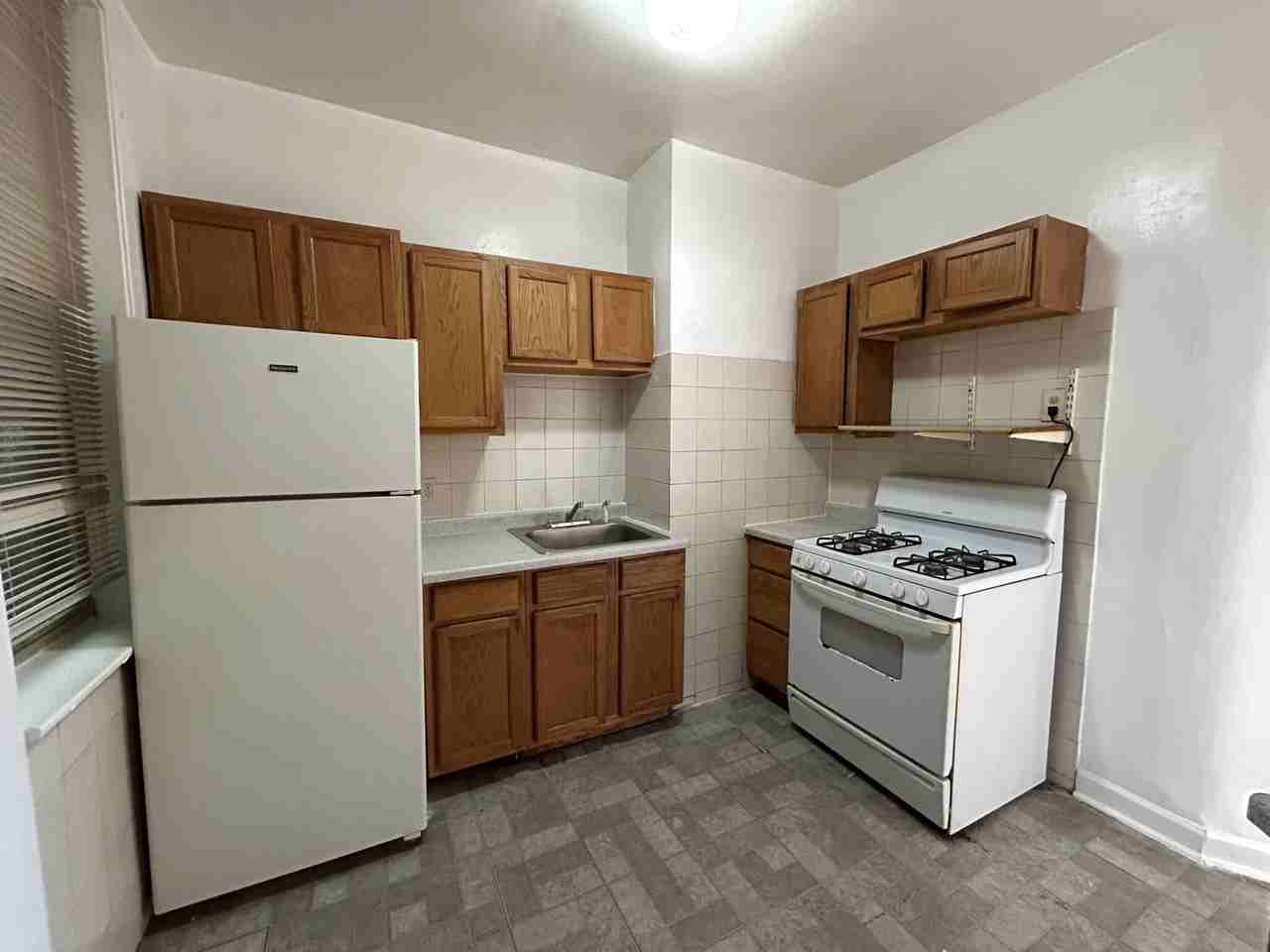 4743 N Kenneth Ave #1