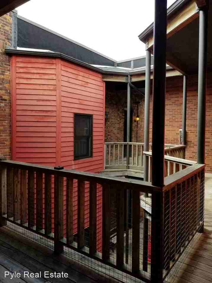 1010 Ostrich Ln. - Photo 3 of 10