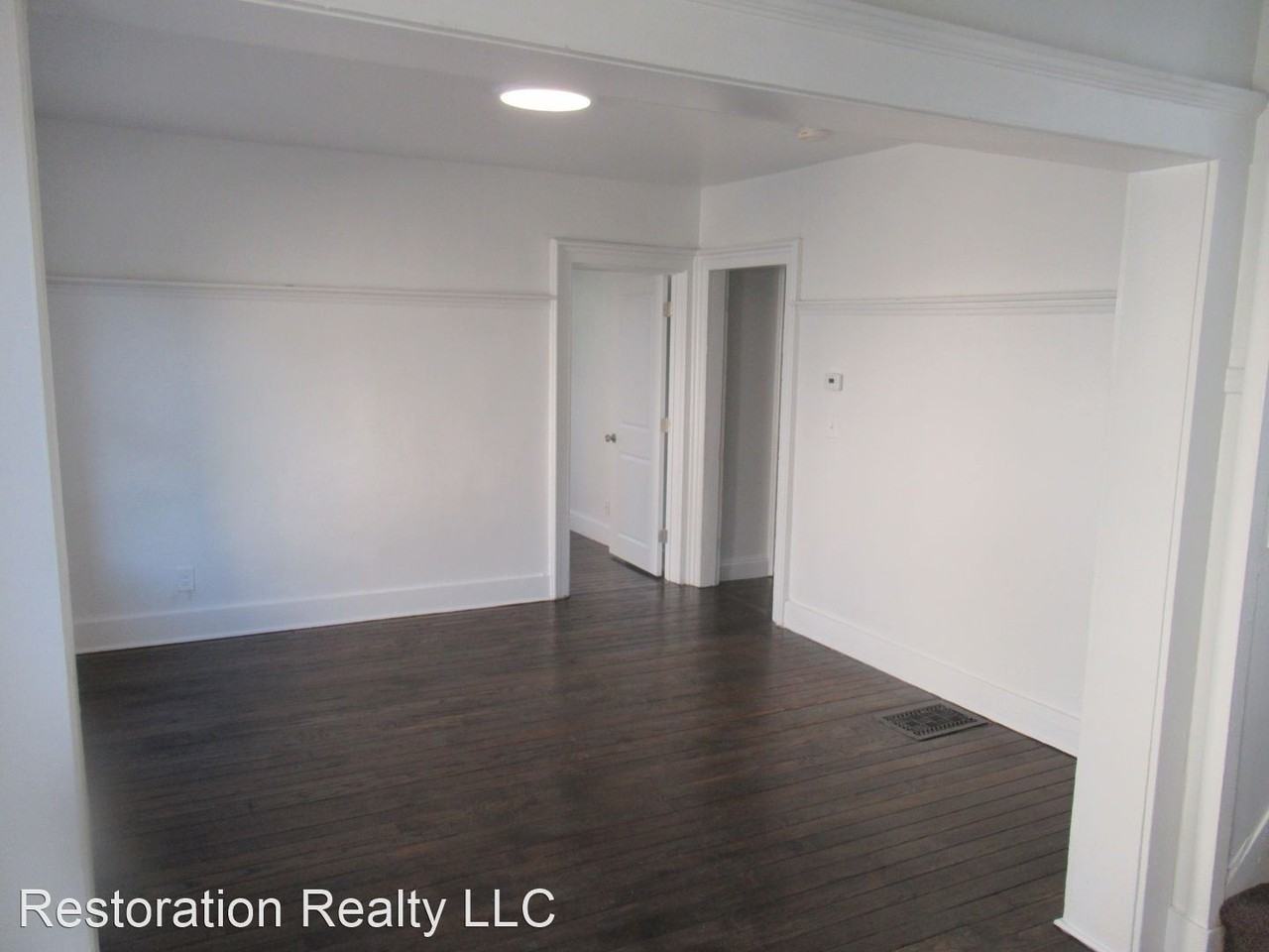 105 Bristol St - Photo 2 of 27