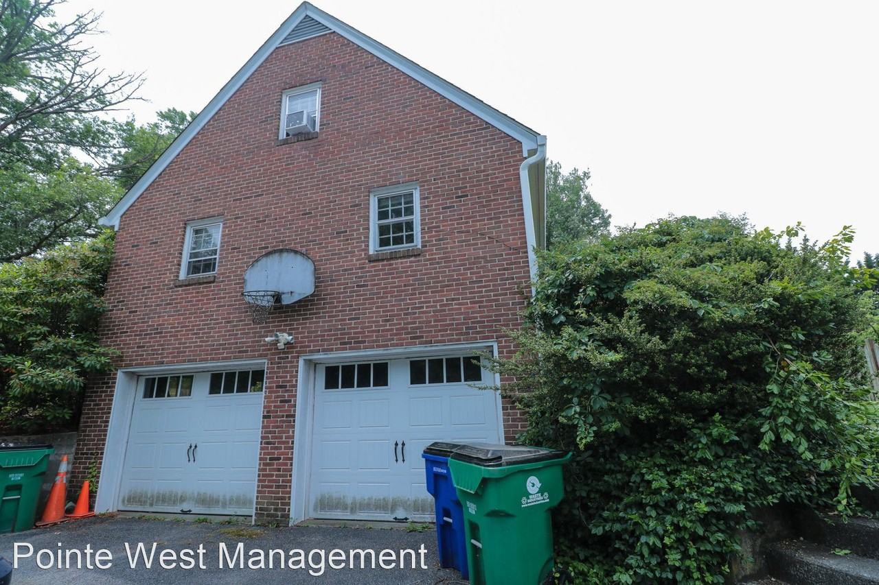 600 Airport Rd - Photo 3 of 7