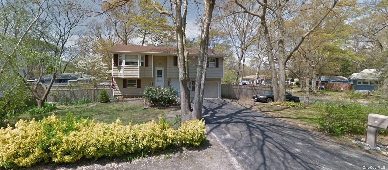 272 Lake Dr, East Patchogue, NY 11772 Studio Apartment for Rent