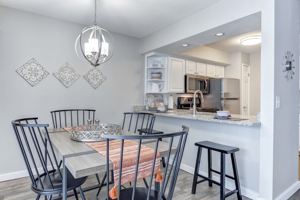 Briarbrook Apartments 1147 Briarbrook Dr, Wheaton, IL 60189 Zumper