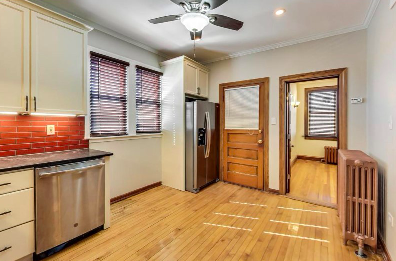 4988 North Elston Avenue #1 - Photo 3 of 9