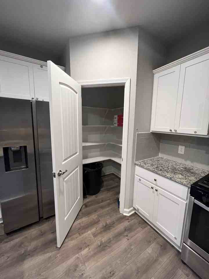 1509 Fairway Dr #NA - Photo 2 of 12