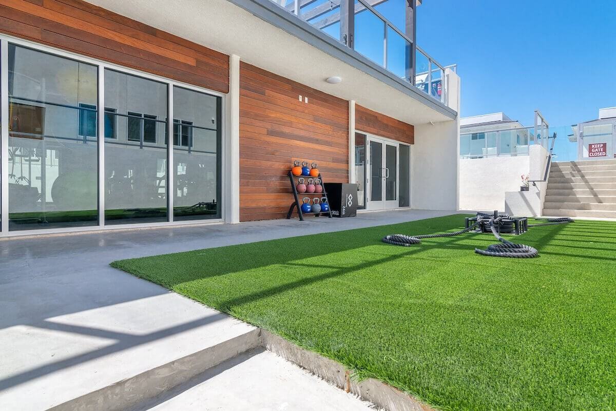 Bixby Hill Apartments - Photo 4 of 40