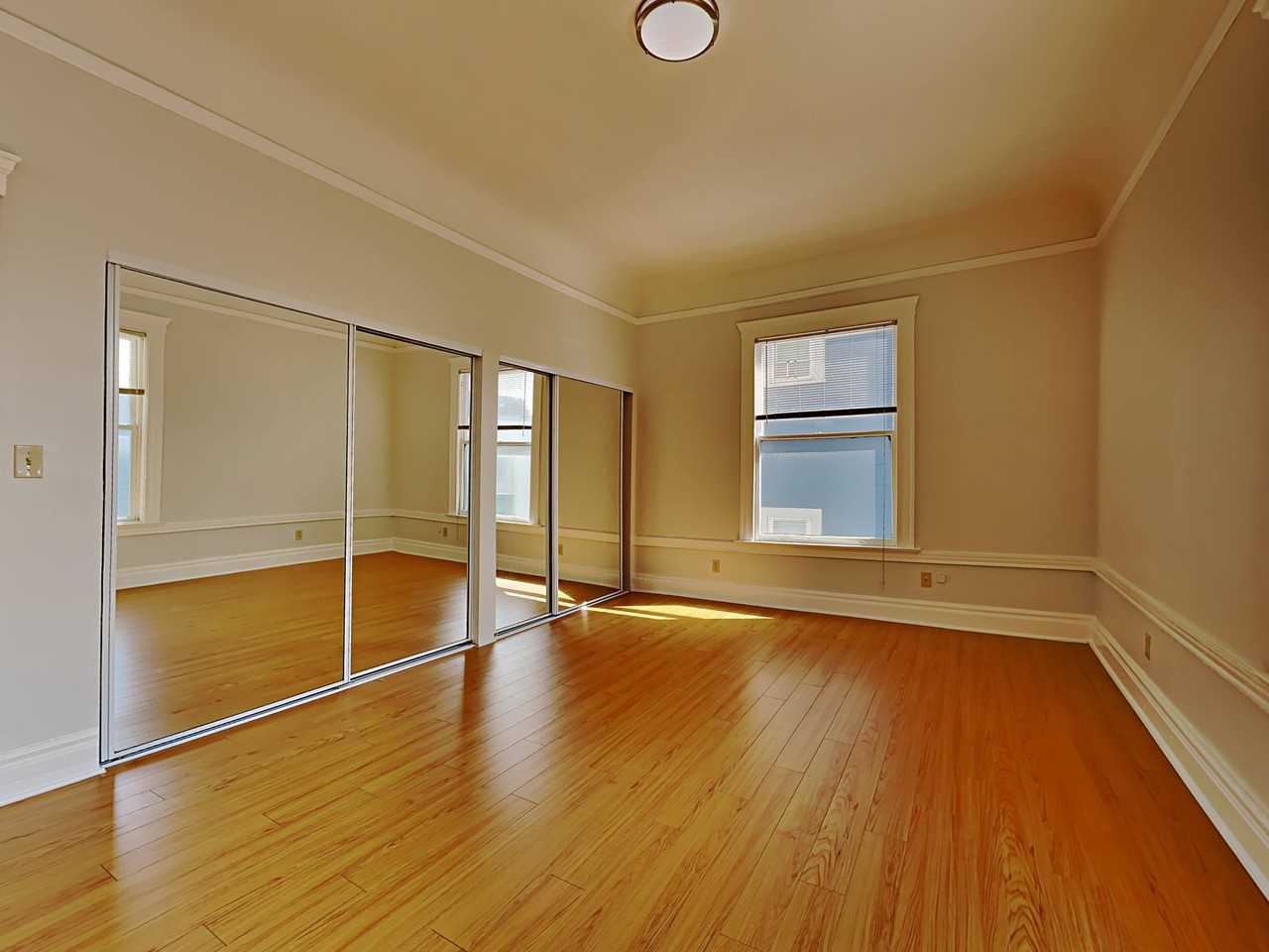 415 Pierce - Photo 6 of 10