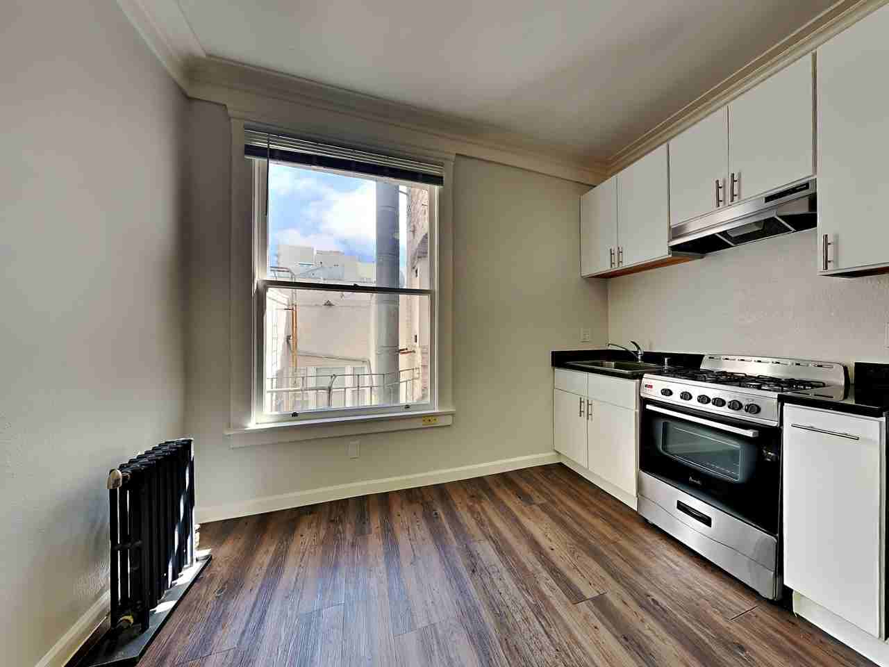 891 Post St. - Photo 3 of 12