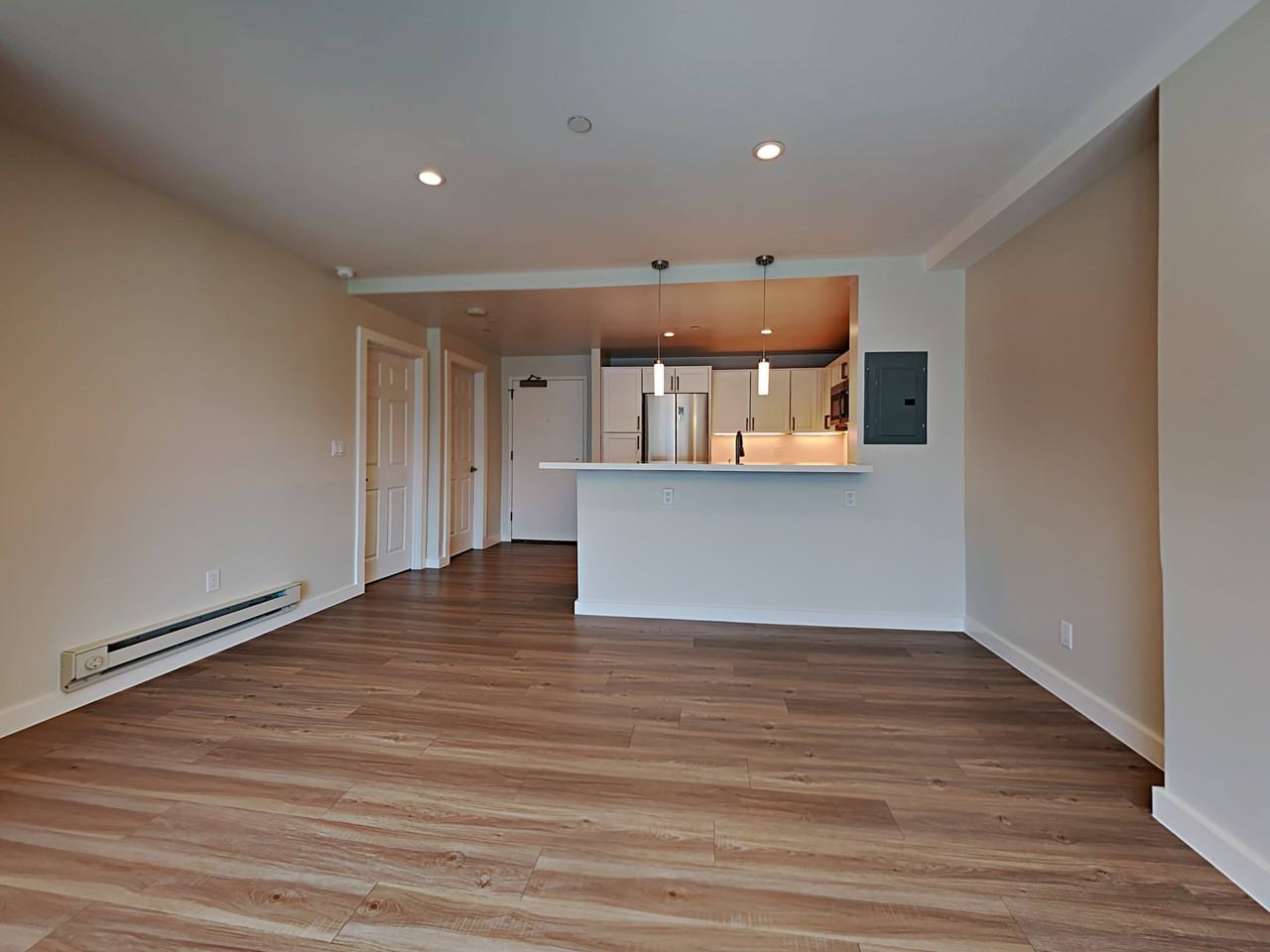 1700 California St Residential - Photo 3 of 11