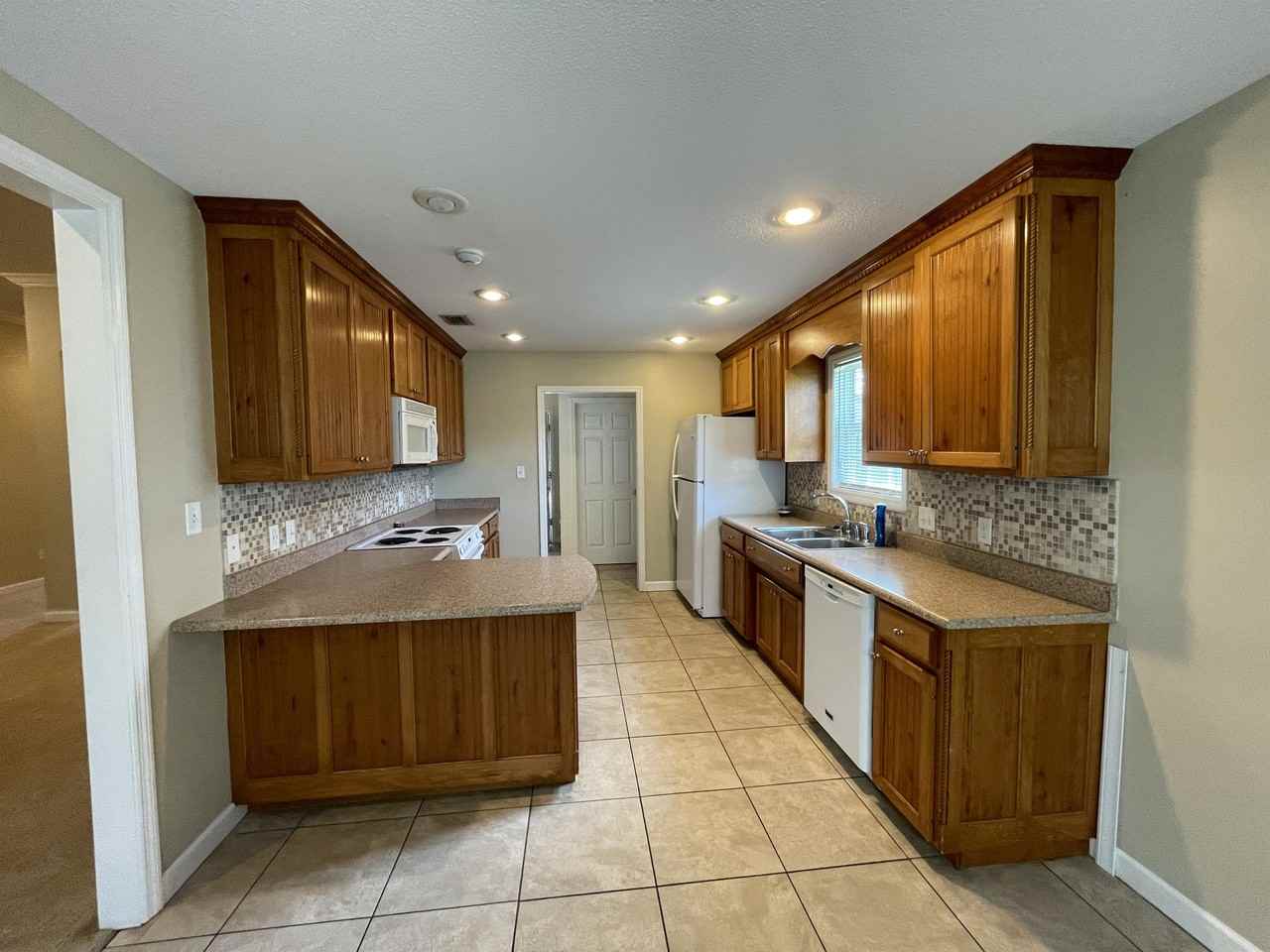 674 Justin Dr #1 - Photo 2 of 9
