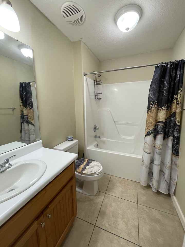 674 Justin Dr #1 - Photo 5 of 9