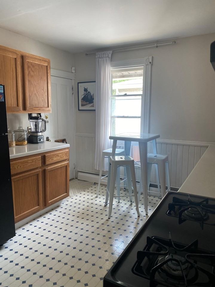 1908 Jackson St Ne #2 - Photo 5 of 50