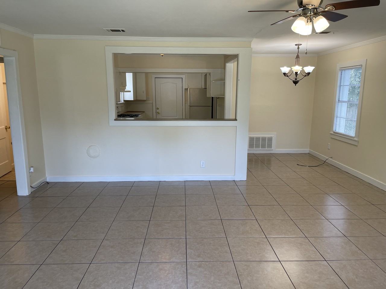 1222 Dexter Avenue - Photo 2 of 8