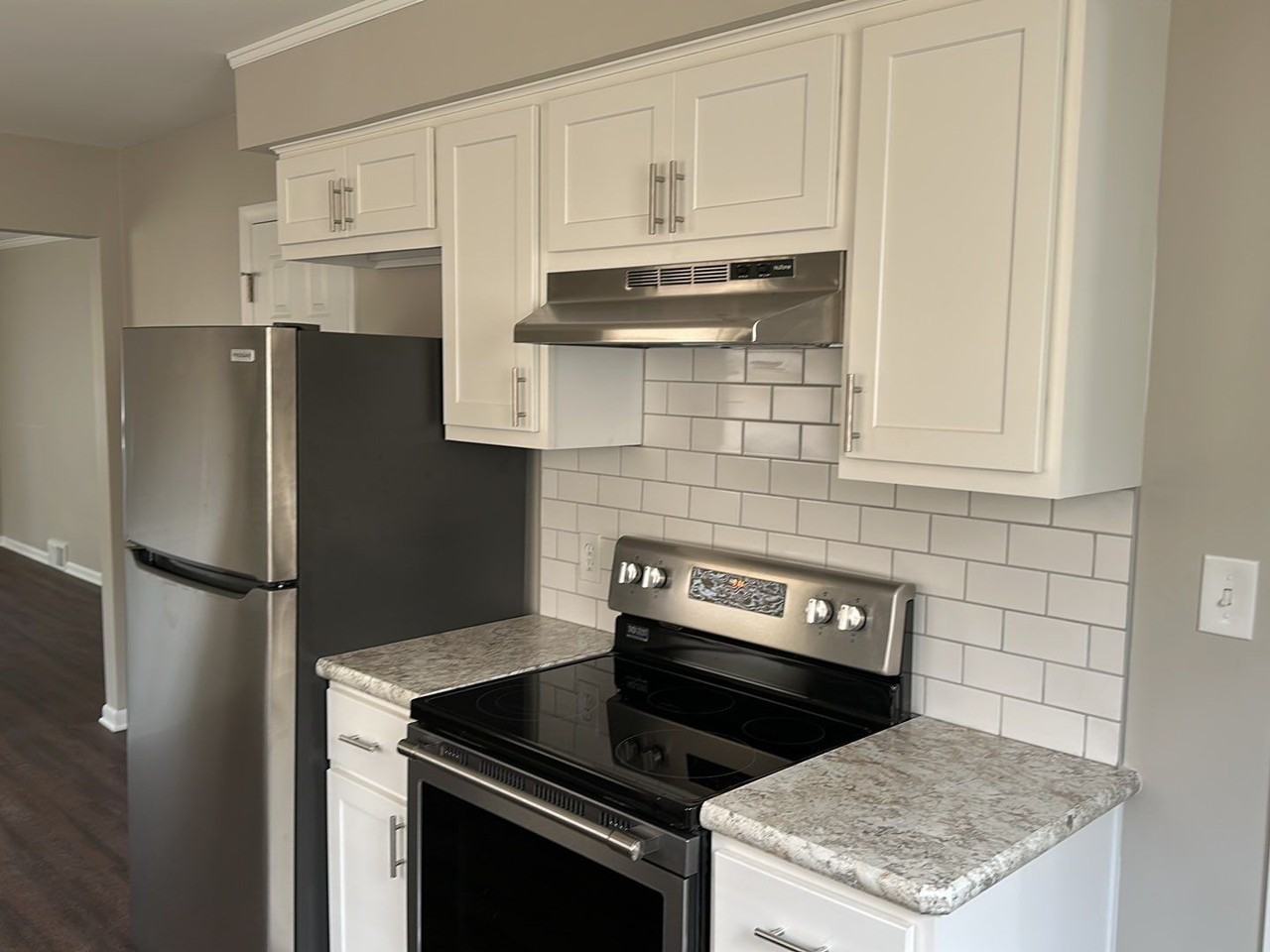 335 Avery St #1 - Photo 3 of 34