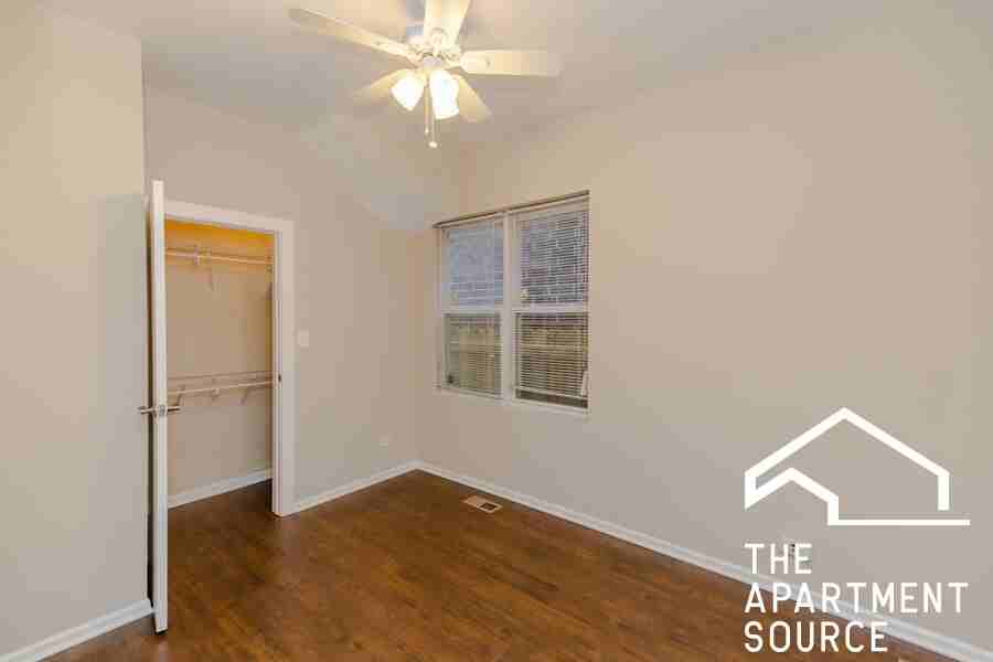 2445 N Clybourn Ave #1F - Photo 5 of 7