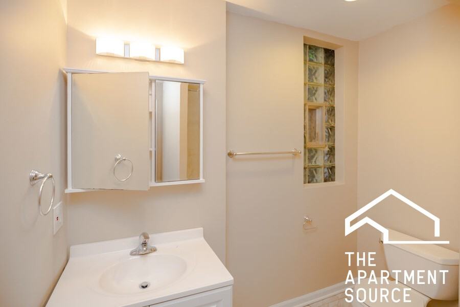 2445 N Clybourn Ave #1F - Photo 7 of 7