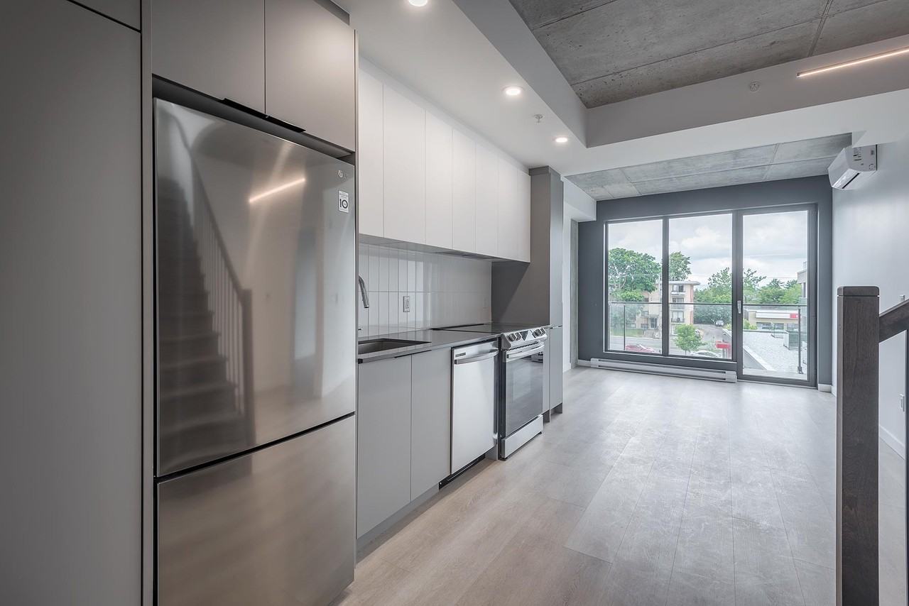 9160 Airlie - Photo 2 of 19