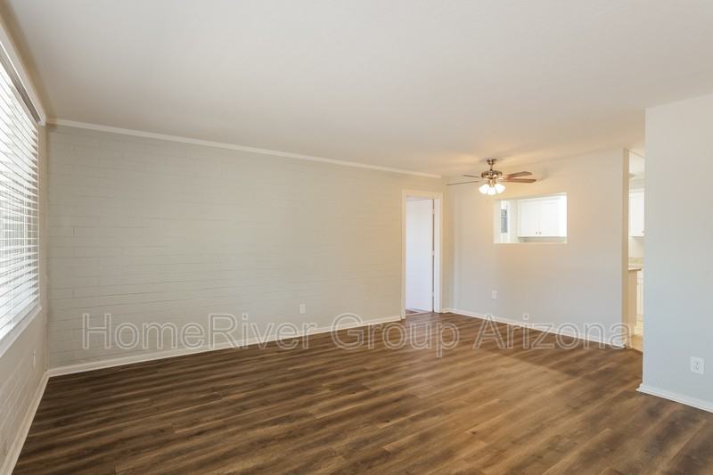 3307 W San Miguel Ave - Photo 3 of 17