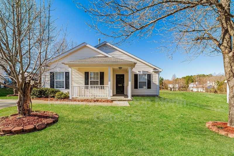 505 Lodestone Dr - Photo 2 of 18