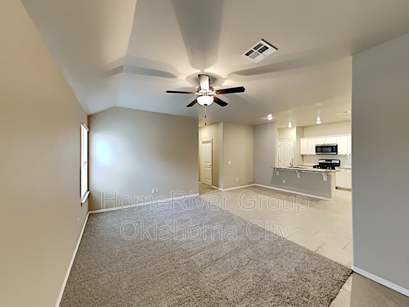 607 N 5th St - Photo 2 of 27