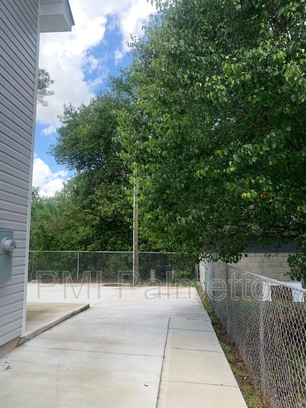 829 Ohio St - Photo 3 of 20