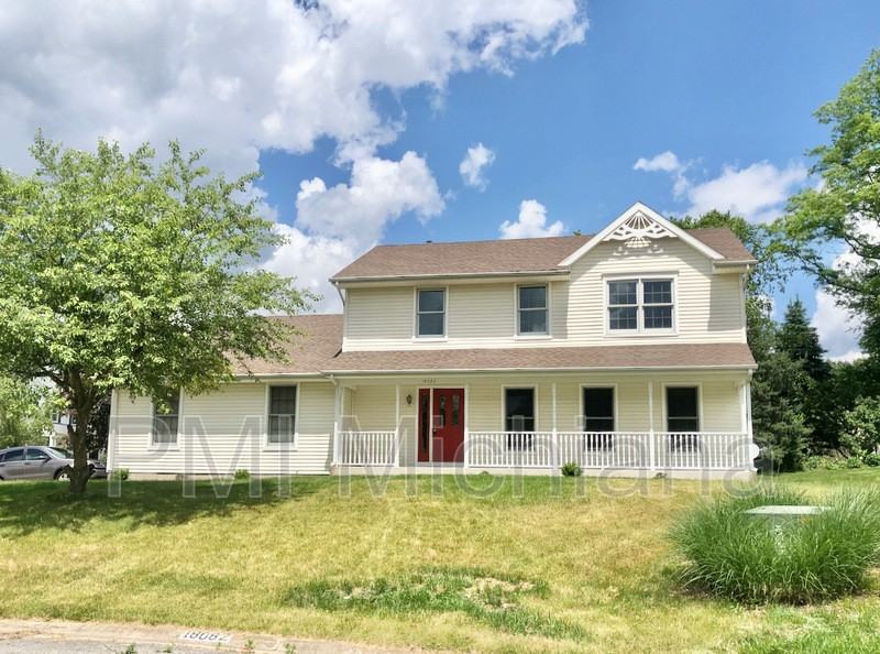 18082 Courtland Dr - Photo 2 of 22