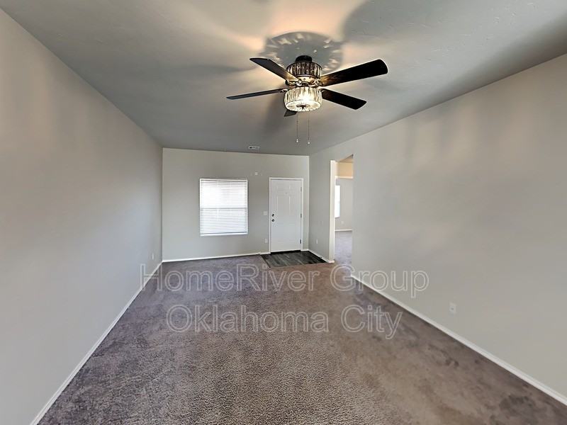 212 Klare Ct - Photo 3 of 23