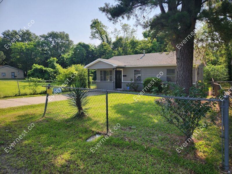 4222 Sunset Dr - Photo 3 of 21