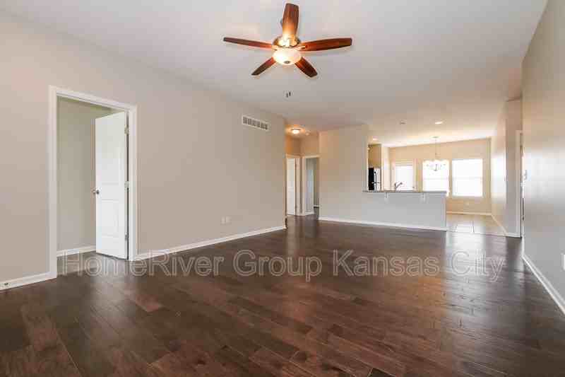 26125 W 141st Ter - Photo 3 of 20