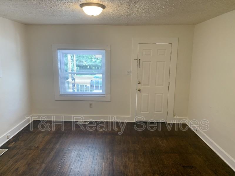 5408 Burgess Ave - Photo 2 of 16