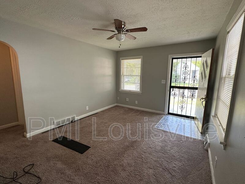 1311 Haskin Ave - Photo 2 of 7