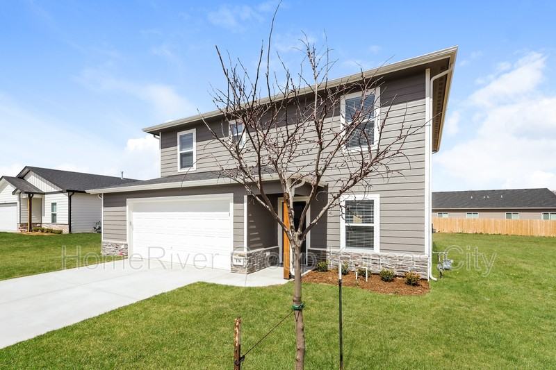 116 E Burlington Dr - Photo 3 of 21