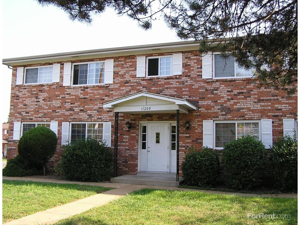 Monte Carlo Garden Apartments - Photo 3 of 12