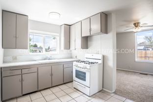 212 Sw - Photo 1 of 1