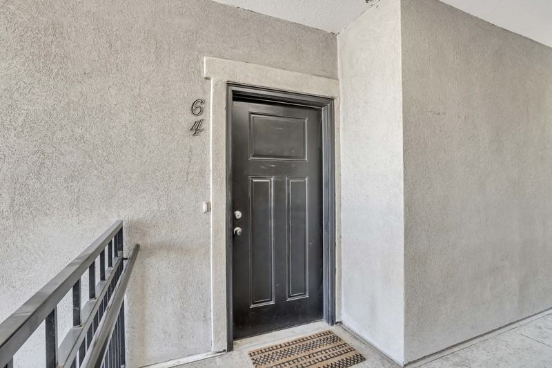 64 W Silver Springs Dr - Photo 4 of 18