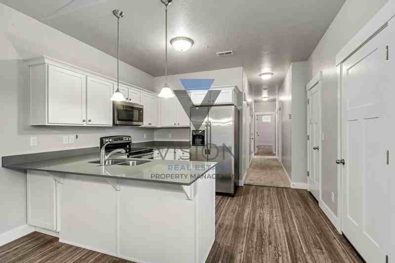 97 W Silver Springs Dr - Photo 7 of 18
