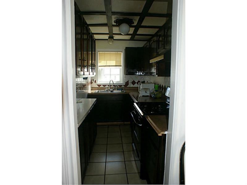 33 Kelly St - Photo 2 of 5