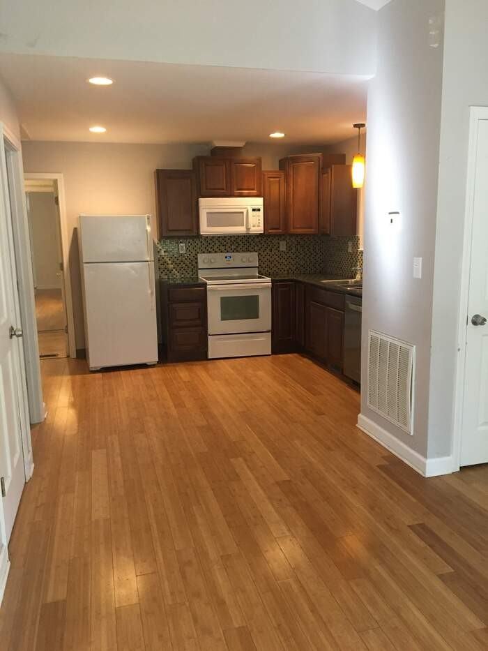 3111 Stedman Dr #B - Photo 3 of 17