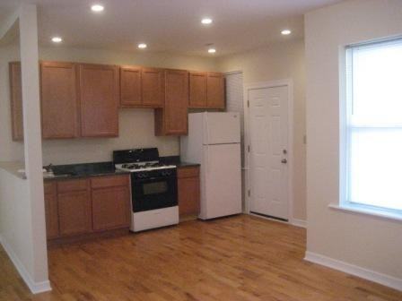 6210 S Whipple - Photo 3 of 6