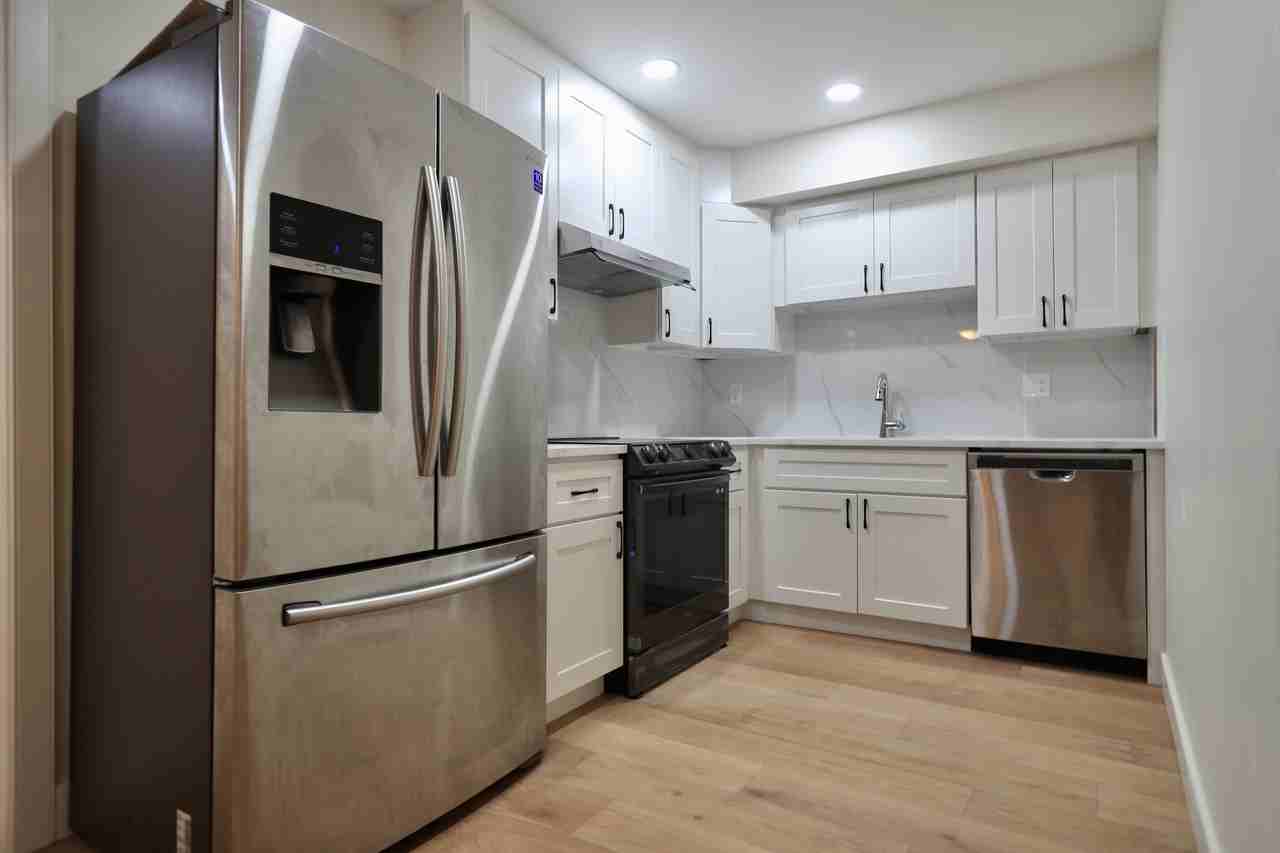 3485 Bishop Place - Photo 2 of 8