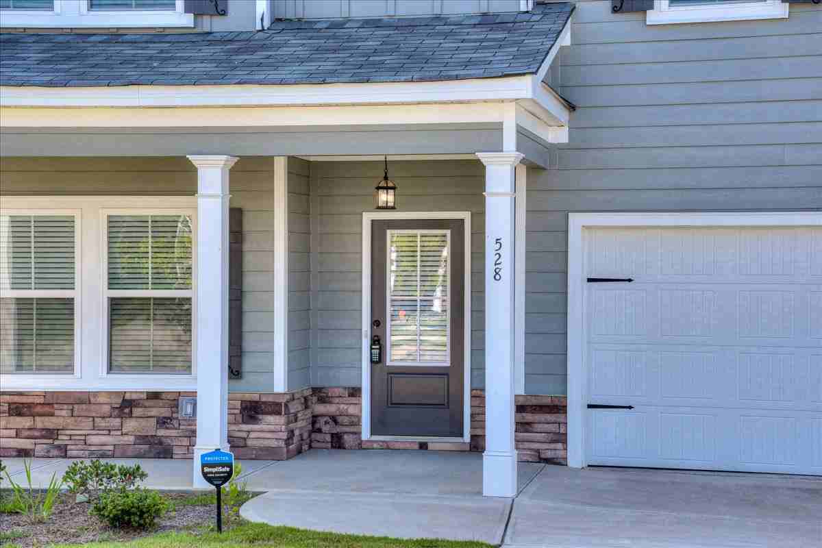 528 Fermoy Ln #1 - Photo 4 of 47