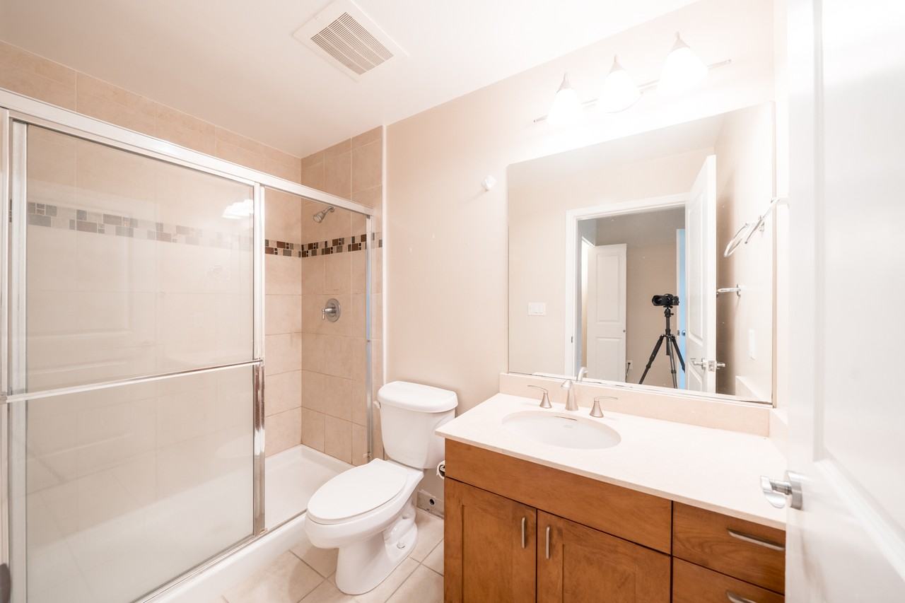 475 Redwood Street #1 - Photo 3 of 17