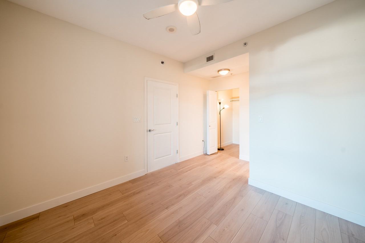 475 Redwood Street #1 - Photo 6 of 17