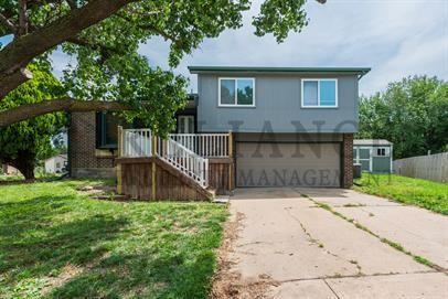 6827 E Winterberry Cir - Photo 2 of 23