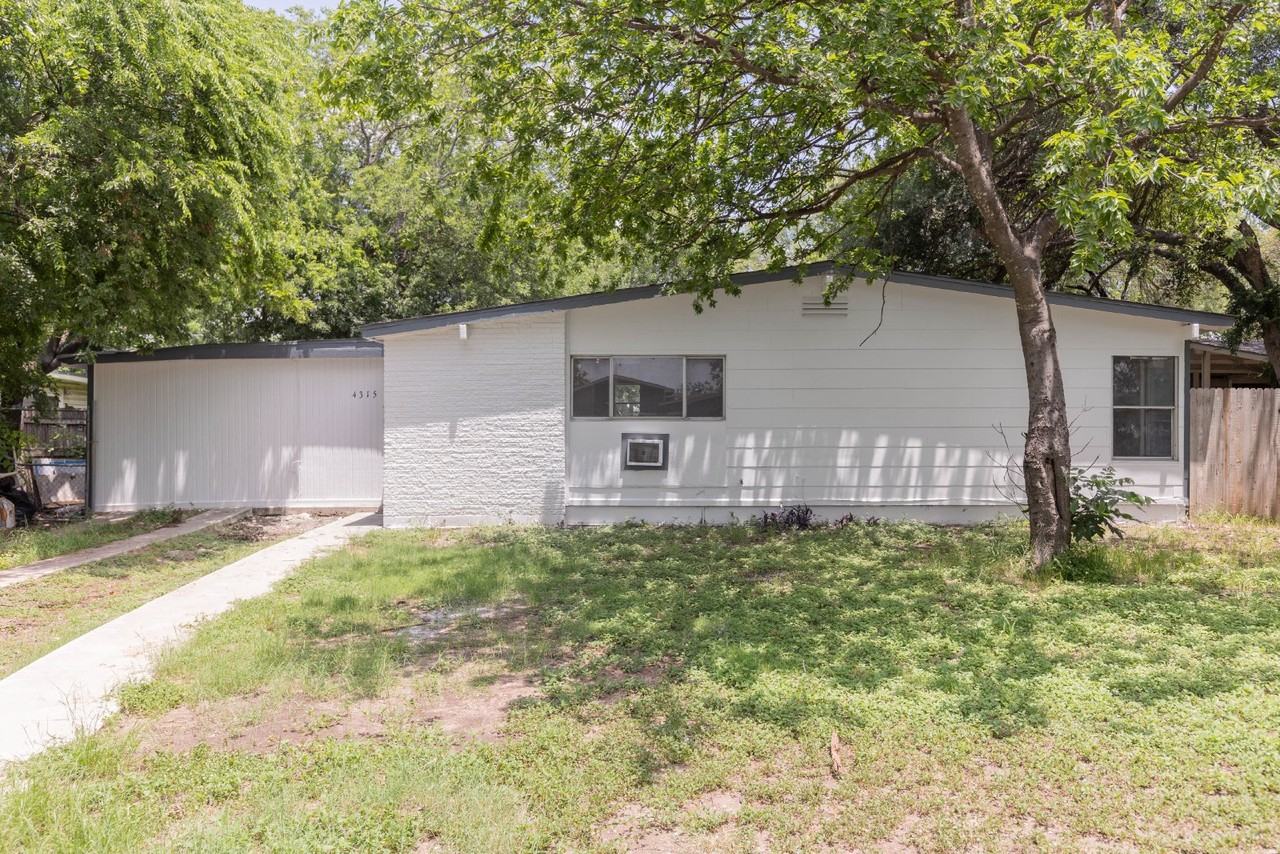 4315 Spring Oak Dr - Photo 2 of 27