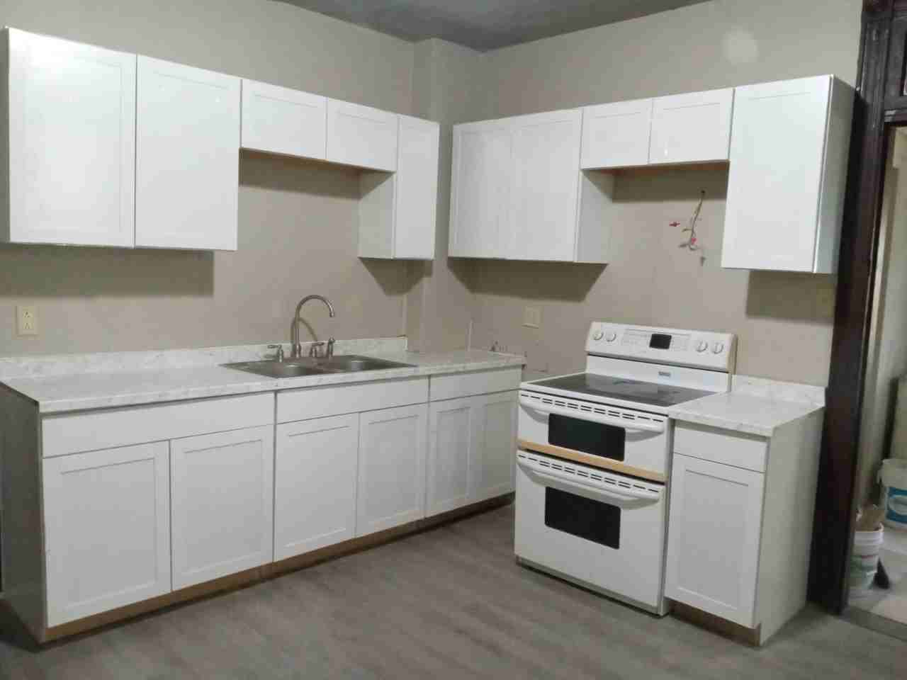 43 S Cedar St #NA - Photo 2 of 6