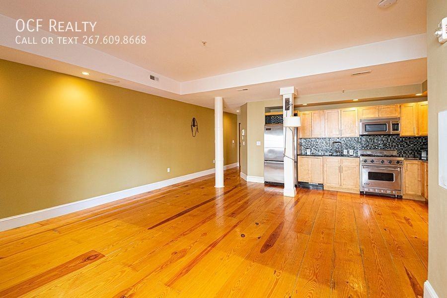 38 N Front St #2B - Photo 2 of 17