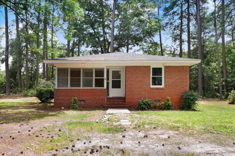126 Clydes Ln - Photo 3 of 21
