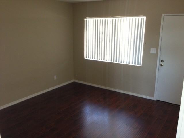 4084 1/2 48th St #4084-5 - Photo 5 of 33