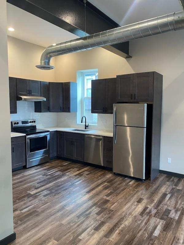 766 Main St - Photo 2 of 22