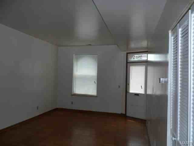 3805 Folsom Ave - Photo 2 of 12